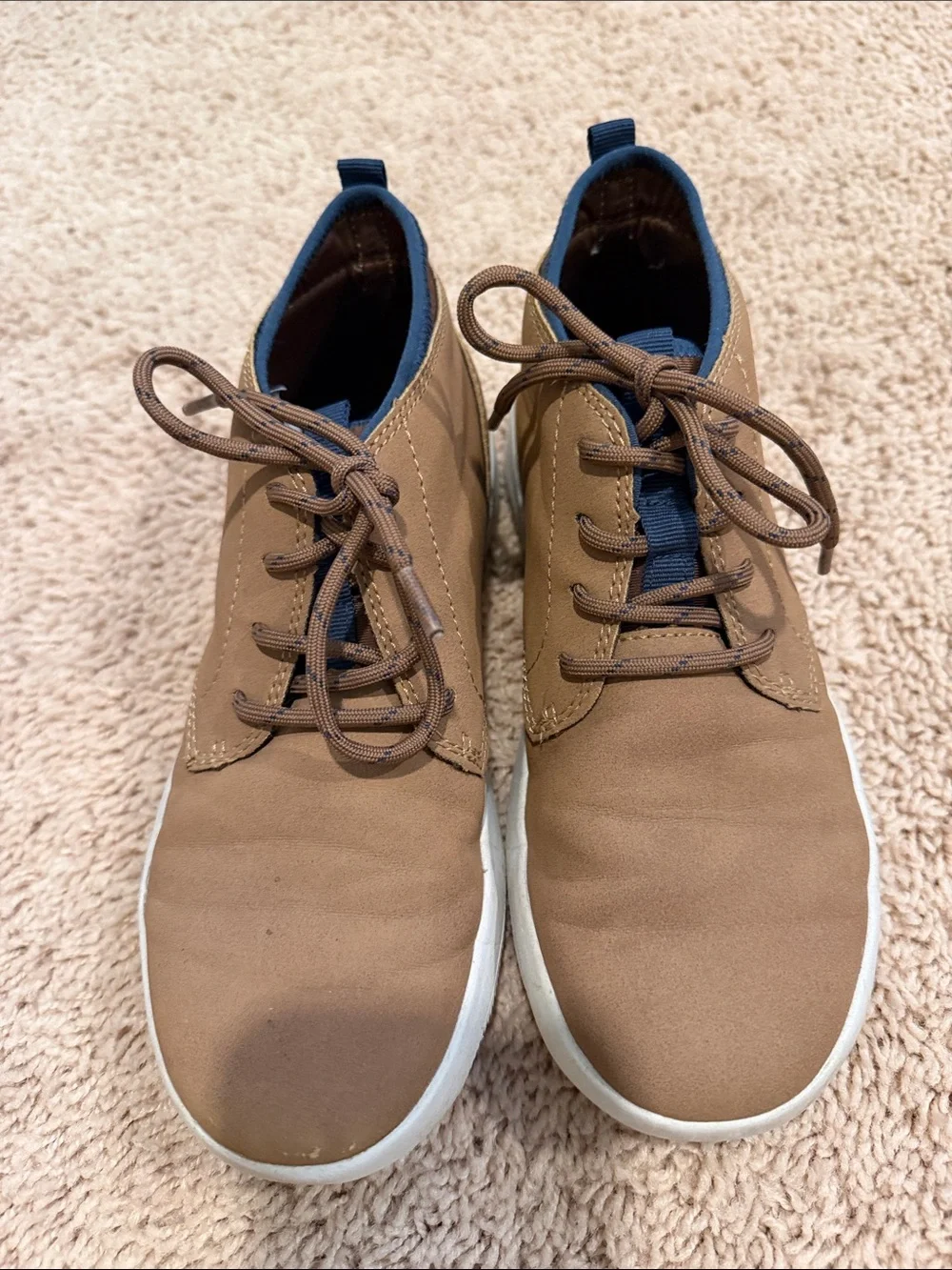 Boy’s Casual Lace-Up Chukka Dress Shors in Brown